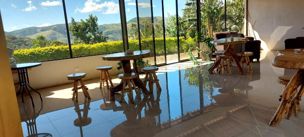 Bed and Breakfast Rancho Huacatay Monteverde Esterno foto